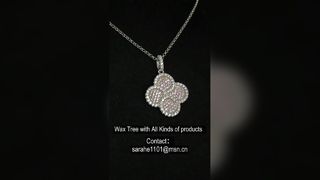 Elegante colar com pingente de flor da sorte em prata esterlina 925