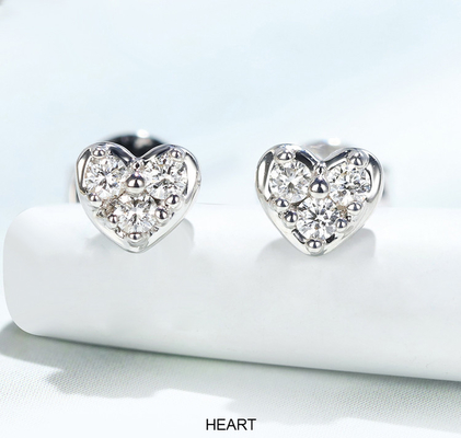 Diamante cortado brilhante do círculo dos brincos 0.80ct de Sterling Silver Heart Shaped Stud