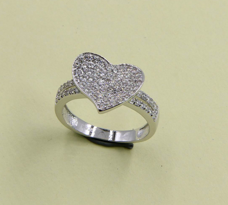 Anel de coração Elegante Anéis de prata esterlina 925 com AAA CZ Pave Setting em forma redonda de coração oval e marca