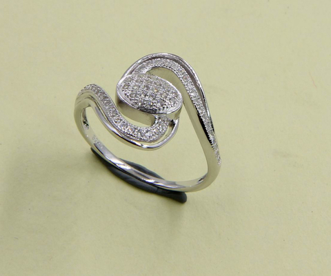 Swirl Elegante Brilhante Redondo CZ Diamante Cocktail Simulado Swirl Anel 925 de Prata Meninas Aniversário de Casamento