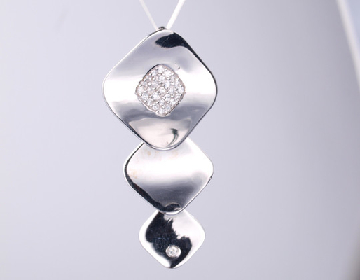18k ouro branco revestido Geométrico 925 prata esterlina pendente unisex pendente almofada pendente com cadeia elegante coleção de festa