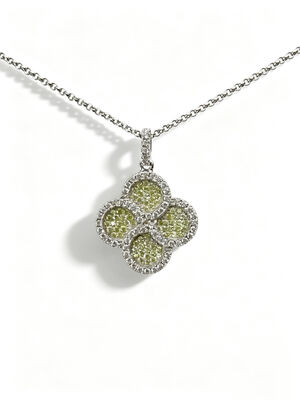 Rodio Revestido 925 Prata CZ brincos com maçã verde e branco AAA CZ pedras em redondo Lucky Flower Circle Design