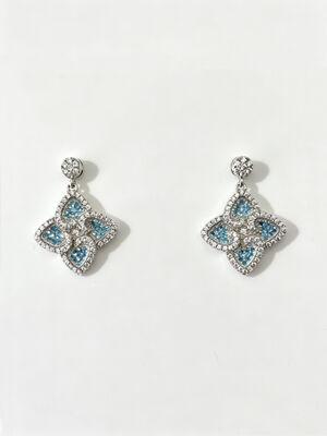 Brincos Pointy Lucky Four-Leaf Clover 925 prata CZ brincos leves de prata esterlina água-marinha + zircônia cúbica branca projetados para uso confortável e brilho duradouro