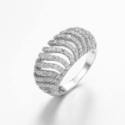 o ródio de prata dos anéis de 6.04g 925 CZ chapeou Sterling Silver Interlocking Ring
